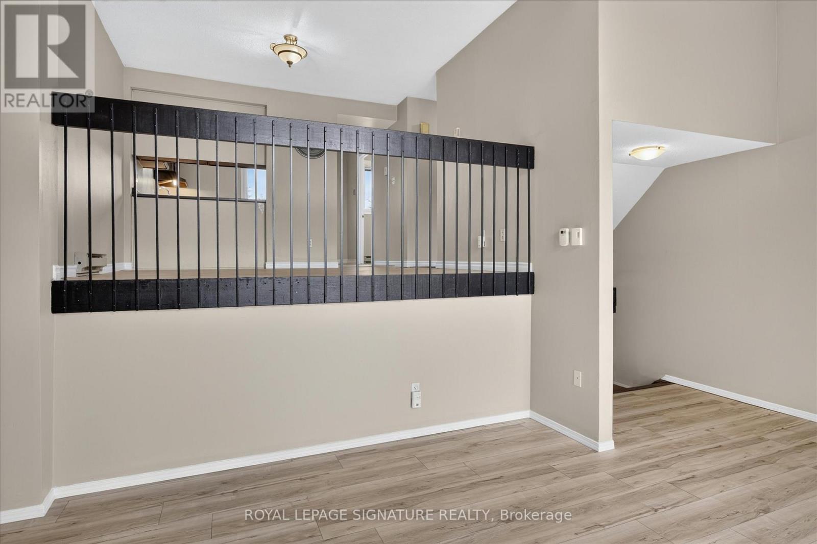 36 - 30 Champlain Crescent, Peterborough (Northcrest Ward 5), Ontario  K9L 1T1 - Photo 11 - X13519416