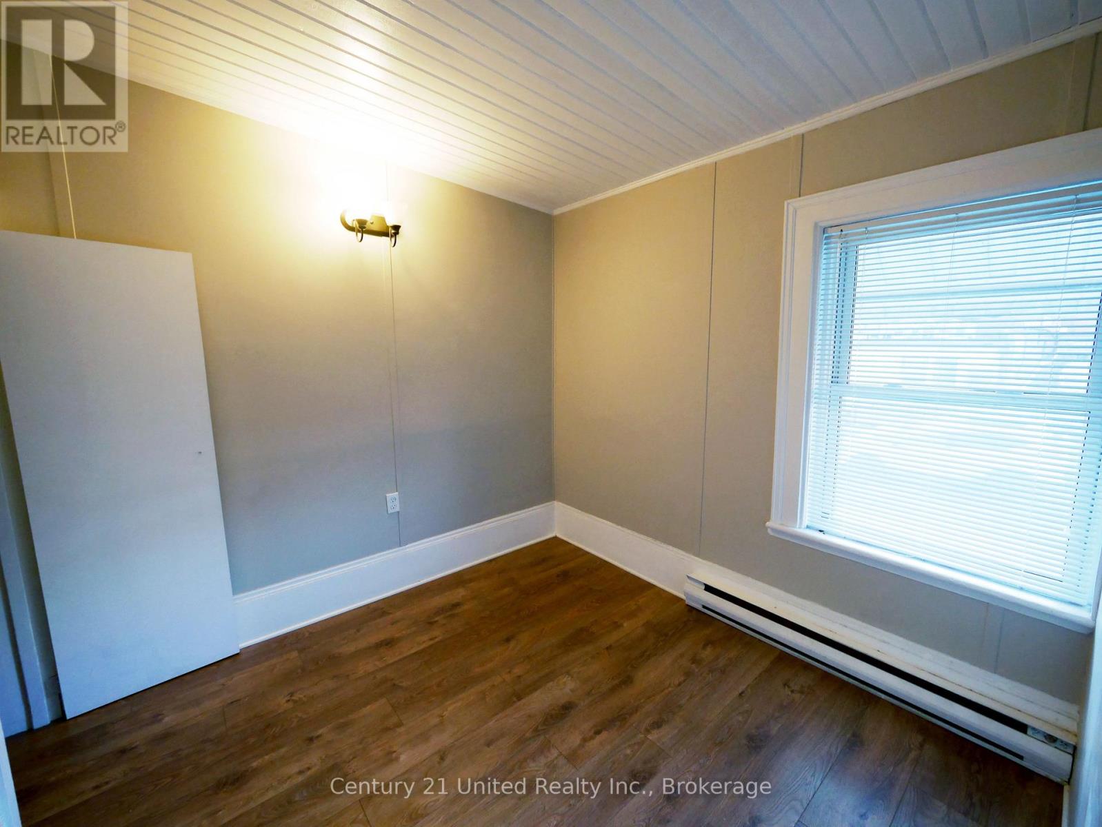 375a Queen Street, Peterborough (Town Ward 3), Ontario  K9H 3J7 - Photo 11 - X13519442