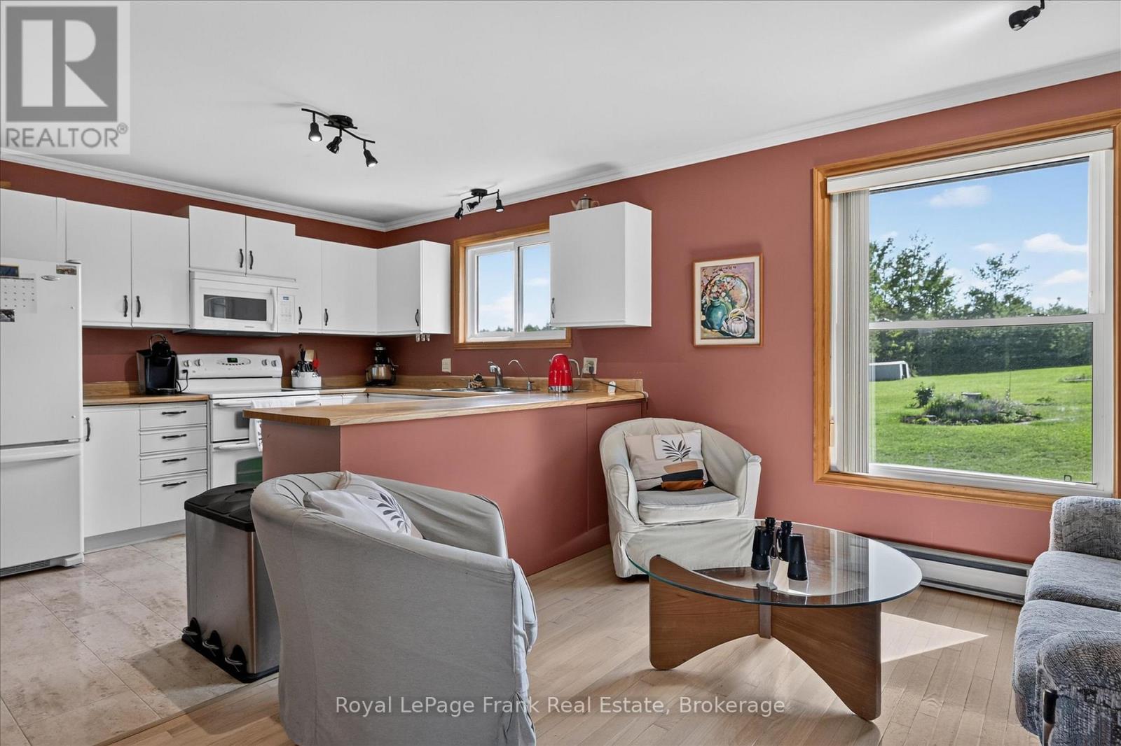 35 Grandview Drive, Kawartha Lakes (Emily), Ontario  K0L 2W0 - Photo 5 - X13521114