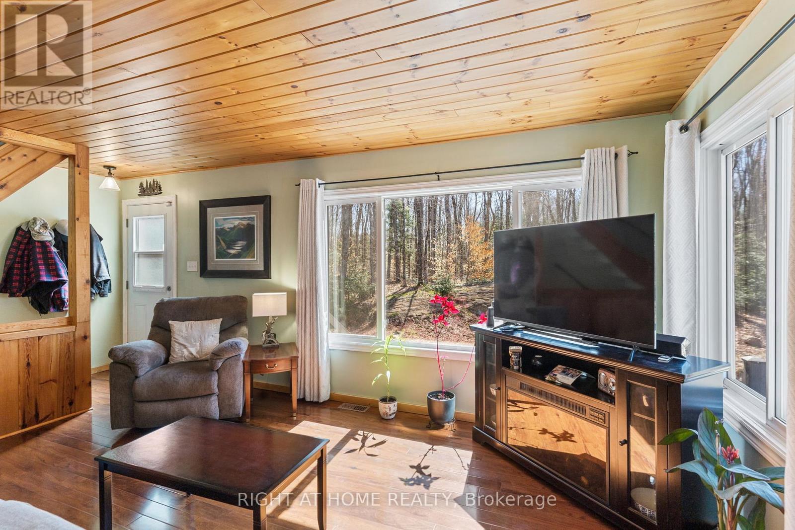 1066 Loop Road, Highlands East (Monmouth), Ontario  K0L 1C0 - Photo 12 - X13522372