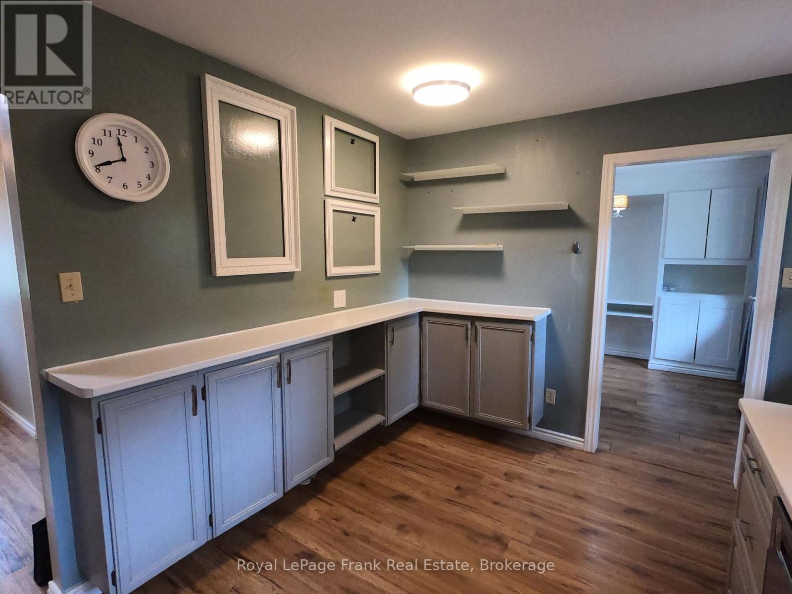 Main Floor - 1167 Weller Street, Peterborough (Monaghan Ward 2), Ontario  K9J 7M9 - Photo 9 - X13522514