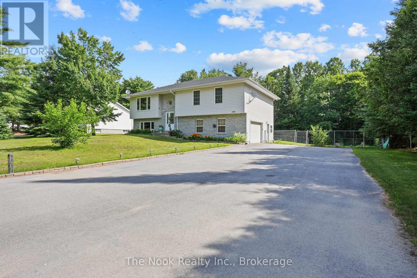 348 CHEMAUSHGON ROAD, bancroft (bancroft ward), Ontario
