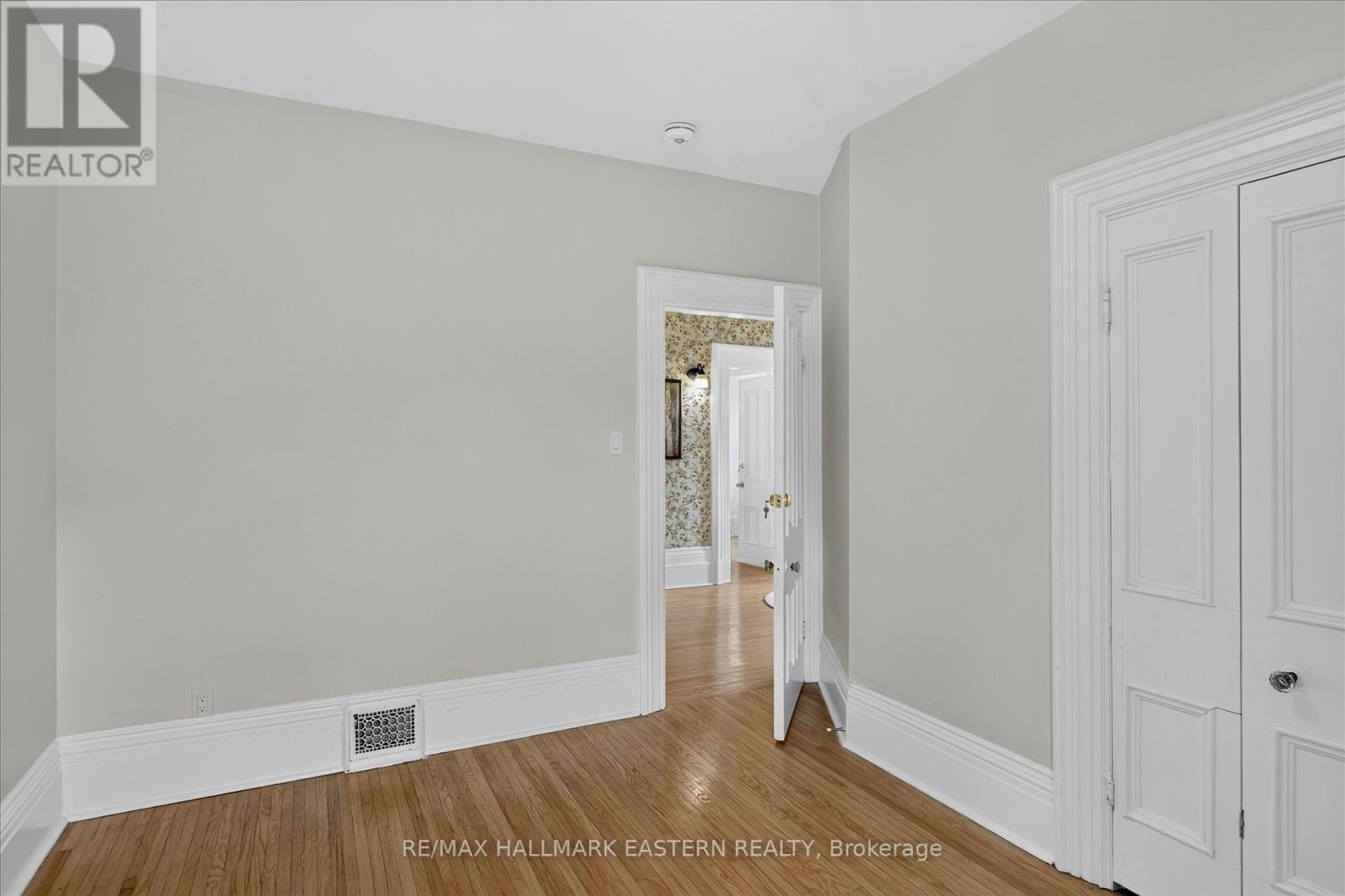475 Aylmer Street N, Peterborough (Town Ward 3), Ontario  K9H 3W3 - Photo 26 - X13523050