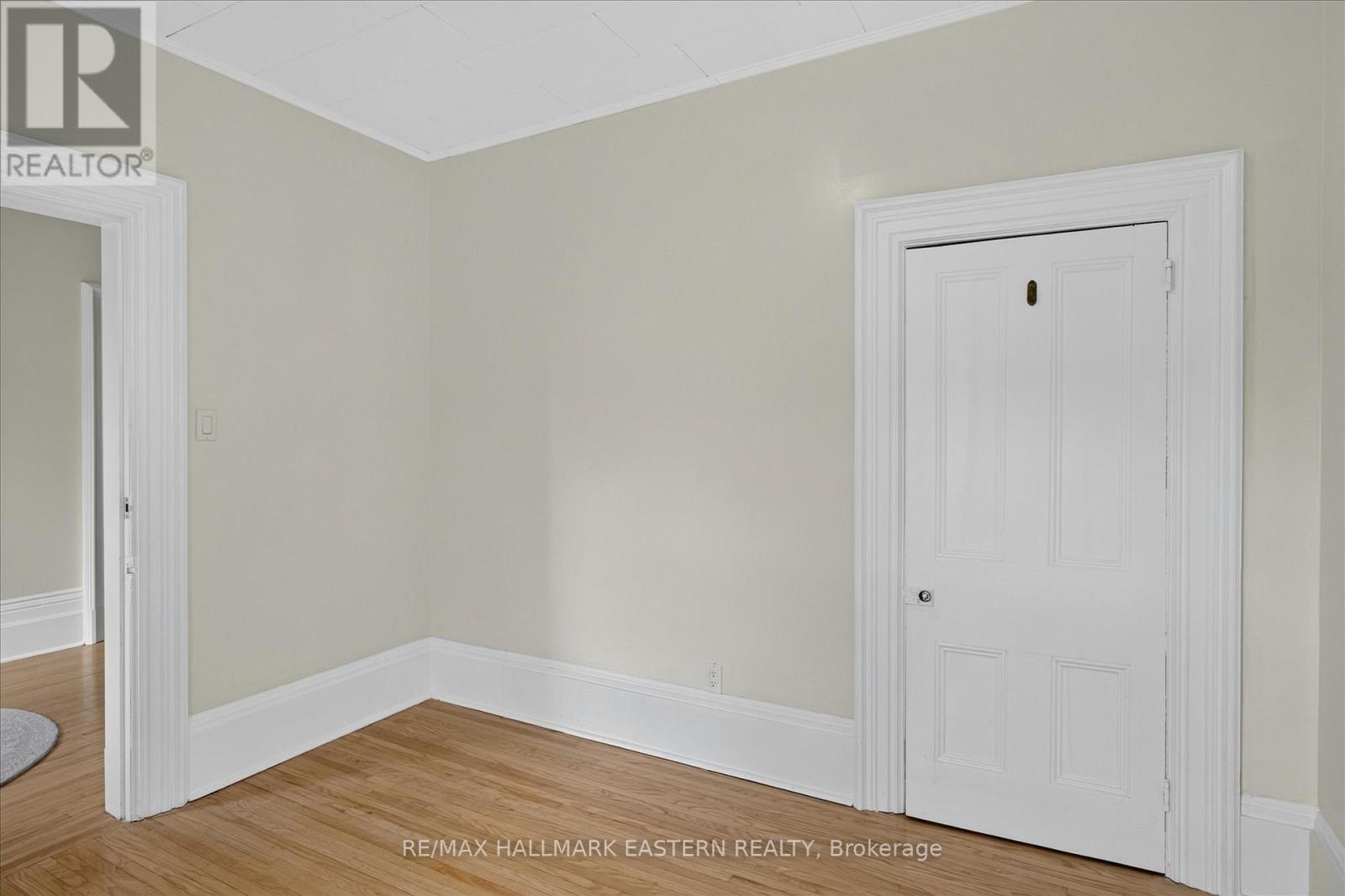 475 Aylmer Street N, Peterborough (Town Ward 3), Ontario  K9H 3W3 - Photo 31 - X13523050