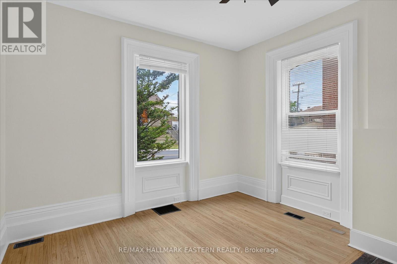 475 Aylmer Street N, Peterborough (Town Ward 3), Ontario  K9H 3W3 - Photo 7 - X13523050
