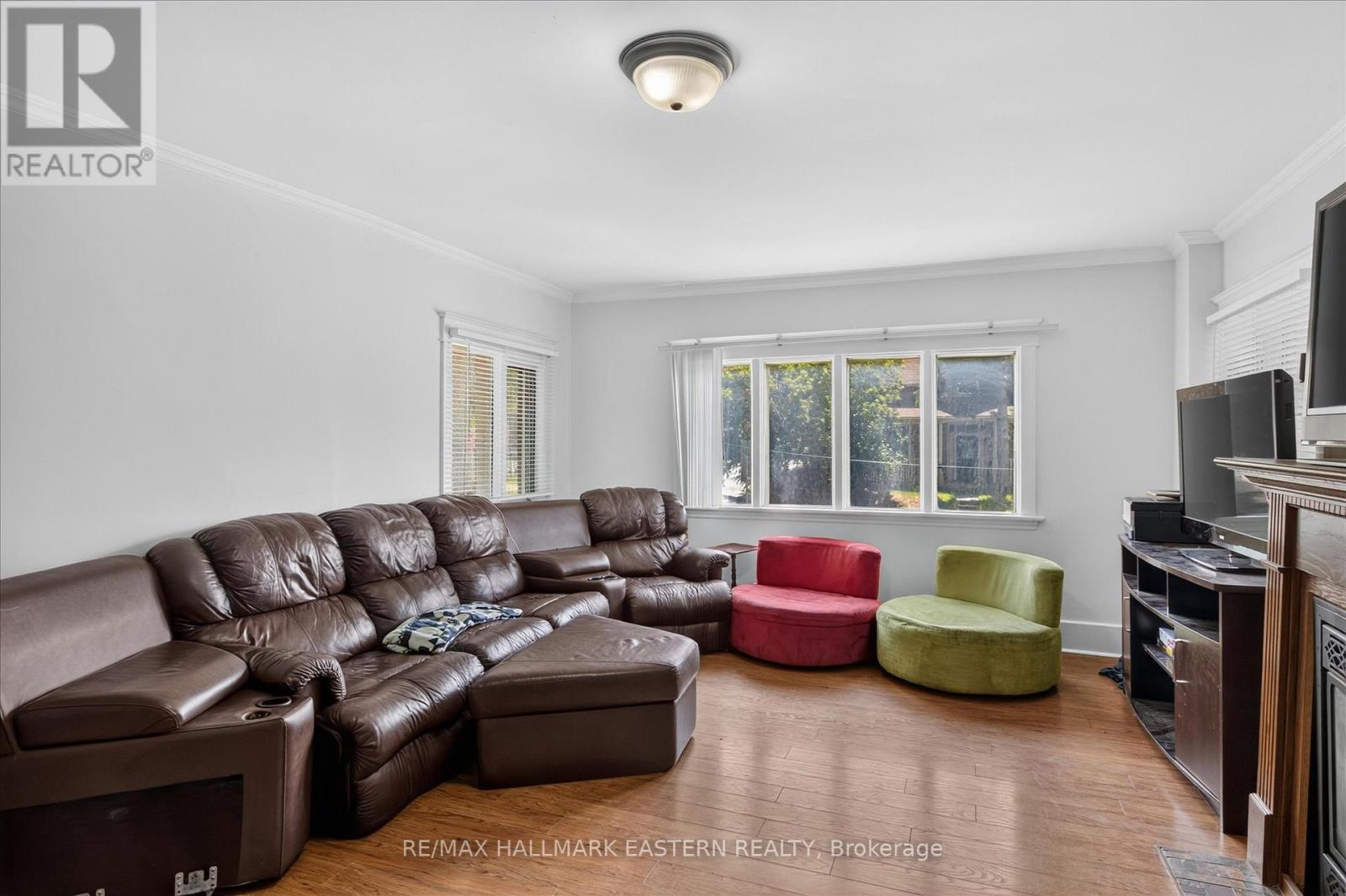 226 Mcdonnel Street, Peterborough (Town Ward 3), Ontario  K9H 2V9 - Photo 5 - X13523326
