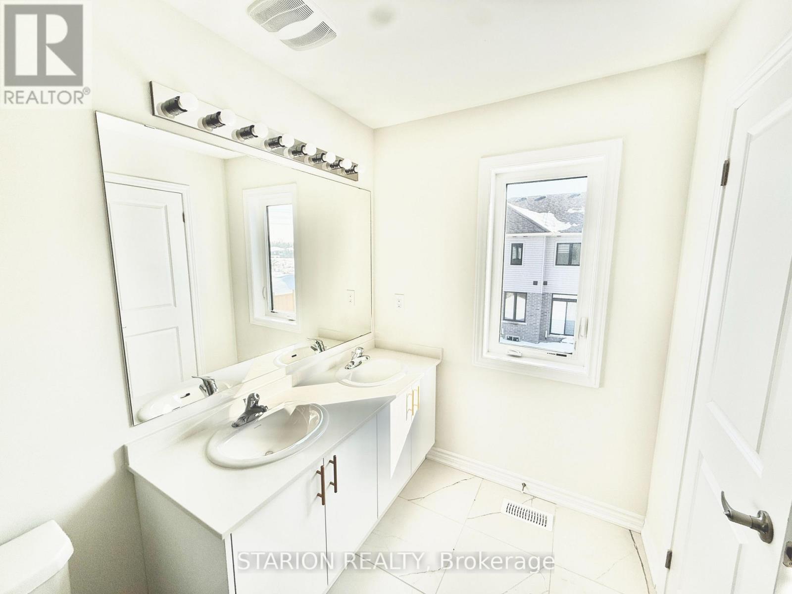 44 Hickey Lane, Kawartha Lakes (Lindsay), Ontario  K9V 0T2 - Photo 22 - X13524898
