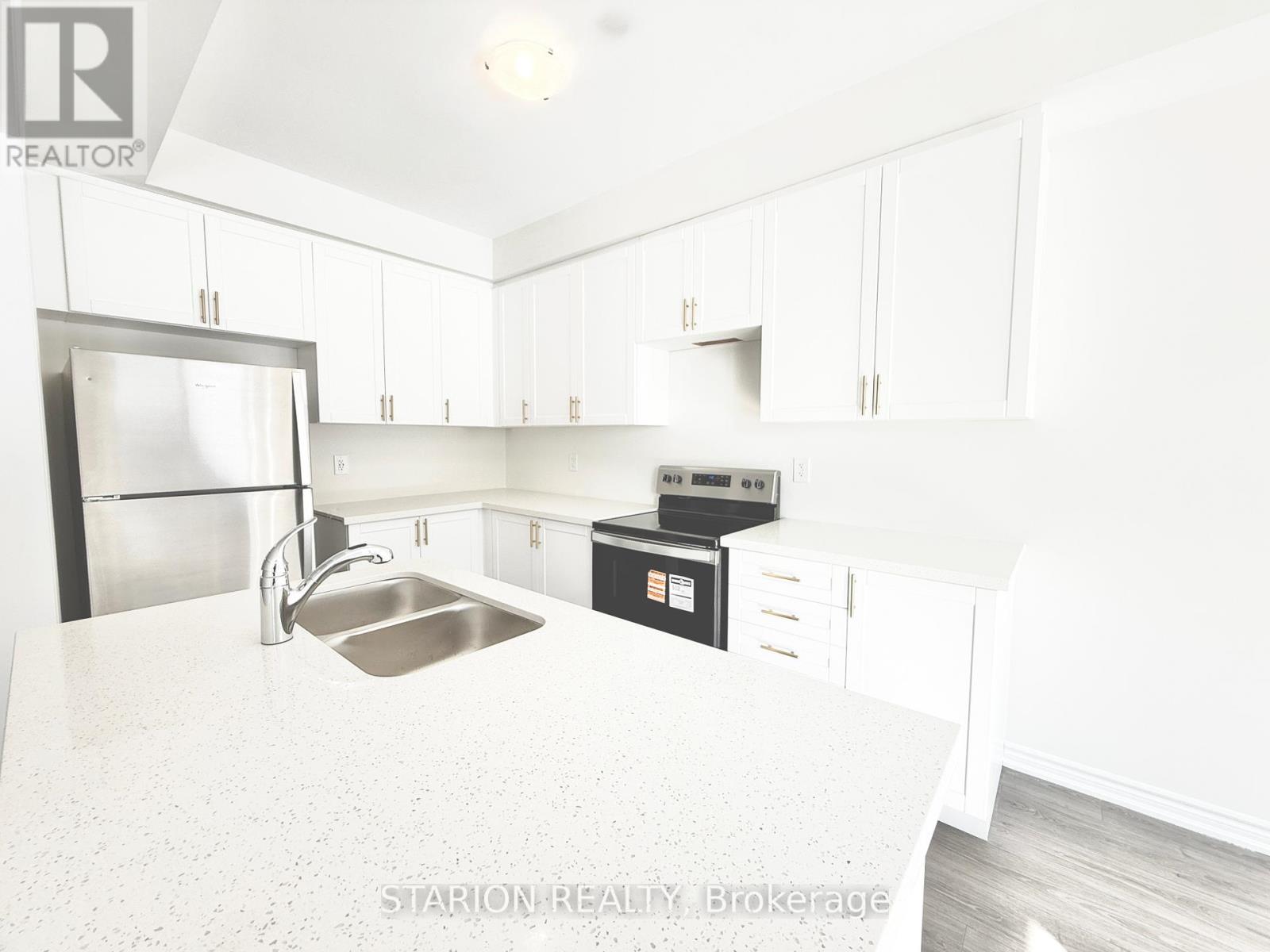 44 Hickey Lane, Kawartha Lakes (Lindsay), Ontario  K9V 0T2 - Photo 8 - X13524898