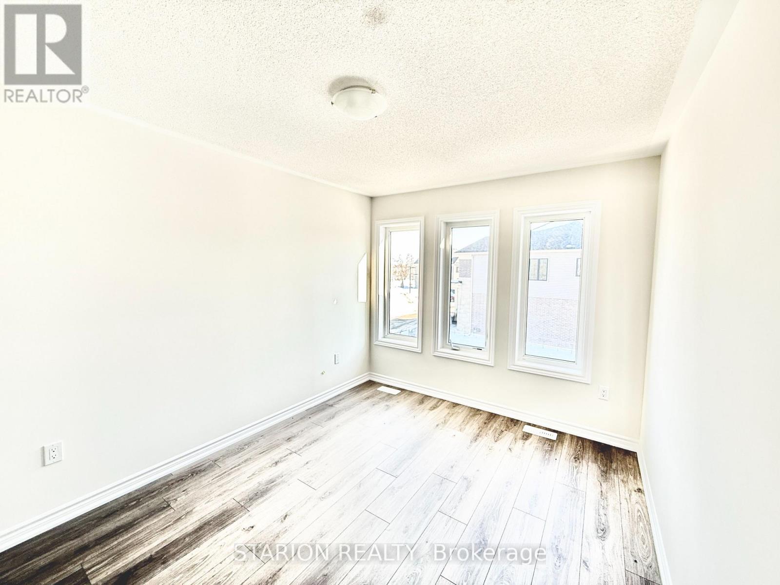 55 Hickey Lane, Kawartha Lakes (Lindsay), Ontario  K9V 0T2 - Photo 27 - X13524902