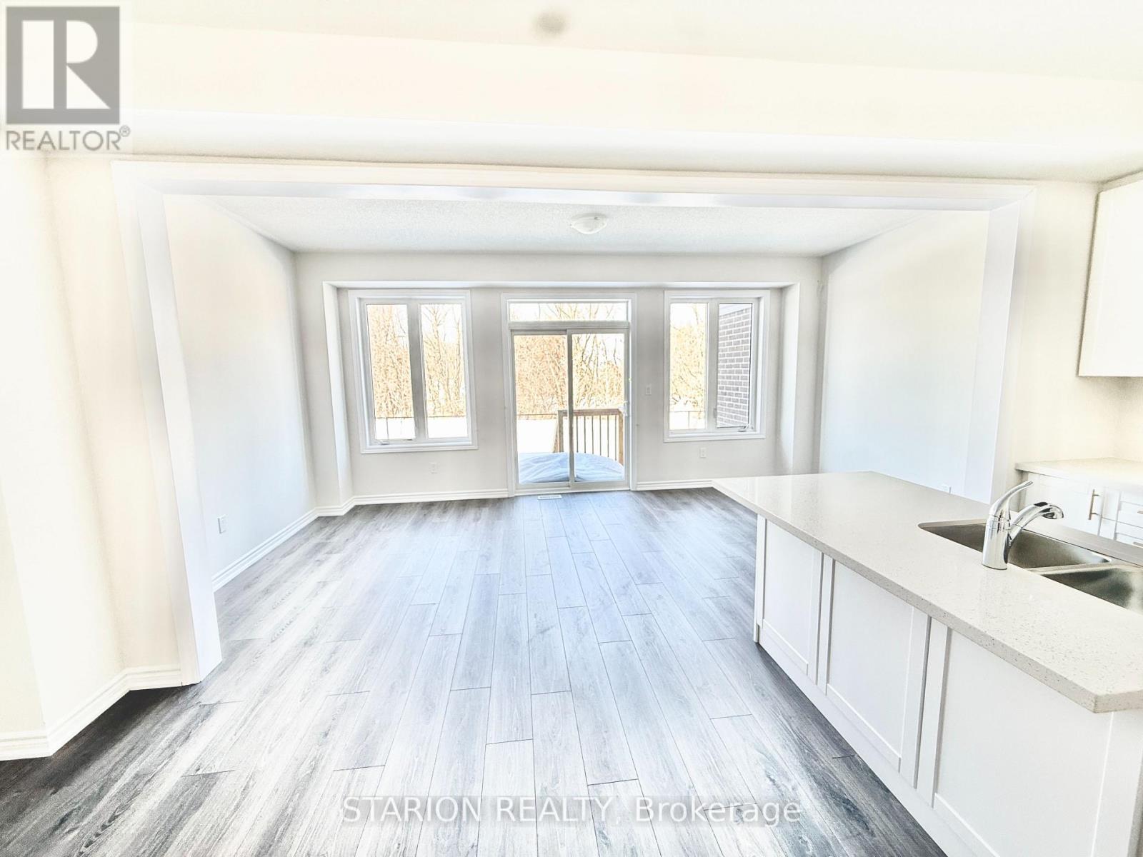55 Hickey Lane, Kawartha Lakes (Lindsay), Ontario  K9V 0T2 - Photo 7 - X13524902