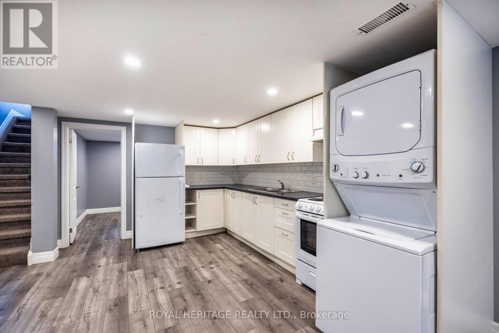 2 - 1041 Barnardo Avenue, Peterborough (Northcrest Ward 5), Ontario  K9H 5W9 - Photo 4 - X13525476
