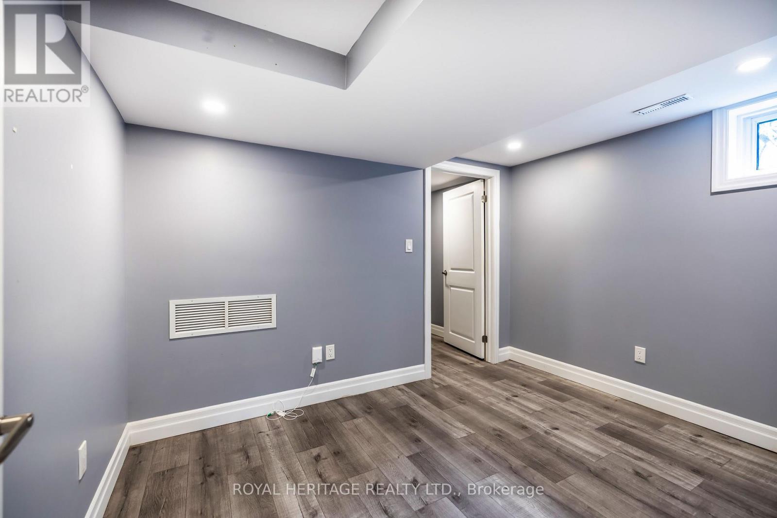 2 - 1041 Barnardo Avenue, Peterborough (Northcrest Ward 5), Ontario  K9H 5W9 - Photo 8 - X13525476