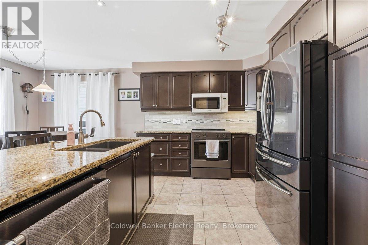 665 Heritage Trail, Peterborough (Northcrest Ward 5), Ontario  K9L 0A7 - Photo 10 - X13525798