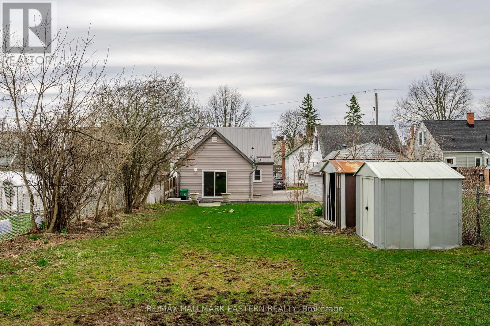 584 Paterson Street, Peterborough (Town Ward 3), Ontario  K9J 4R2 - Photo 46 - X13526020