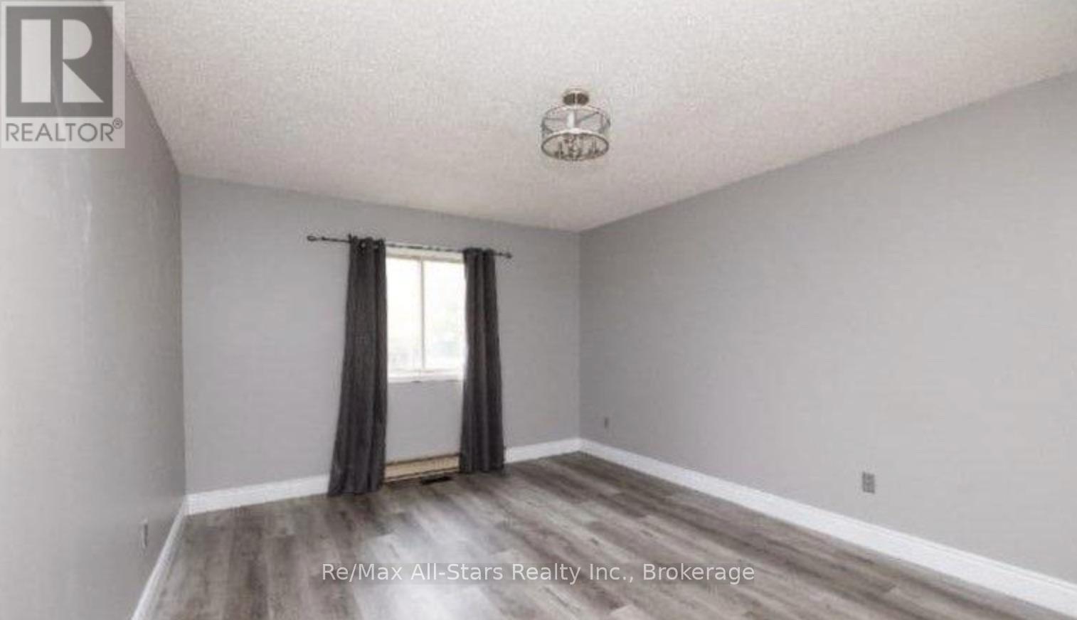 32 St George Street, Kawartha Lakes (Lindsay), Ontario  K9V 1W5 - Photo 7 - X13526098
