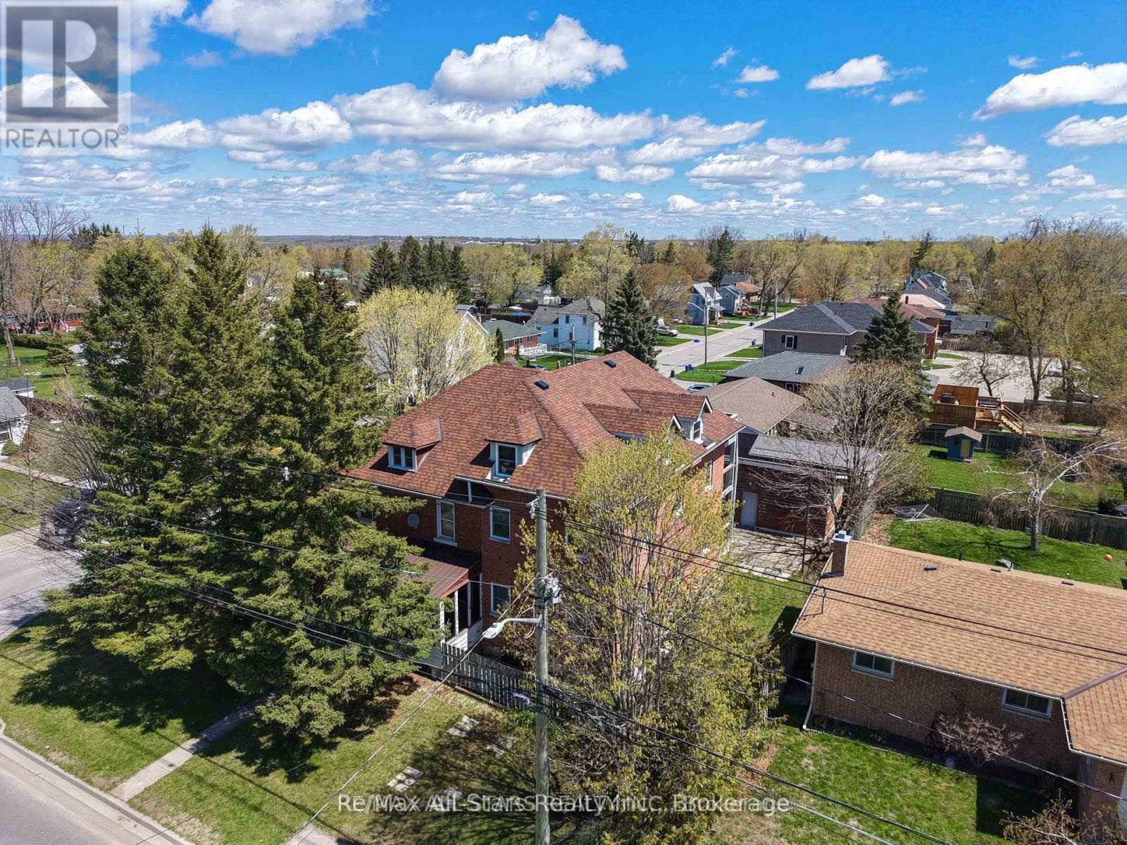 94 Adelaide Street N, Kawartha Lakes (Lindsay), Ontario  K9V 4L5 - Photo 3 - X13526146