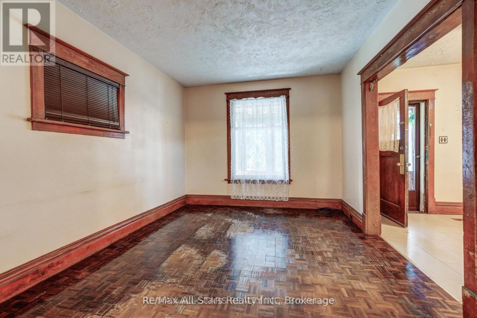 94 Adelaide Street N, Kawartha Lakes (Lindsay), Ontario  K9V 4L5 - Photo 7 - X13526146