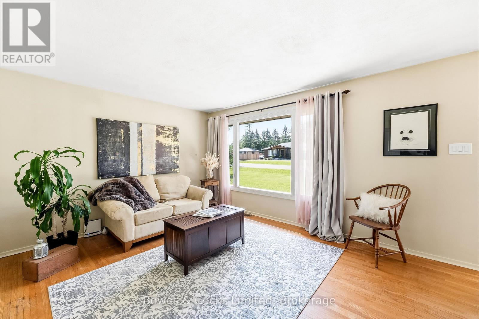 316 Leon Avenue, Selwyn, Ontario  K9L 1M1 - Photo 6 - X13526330