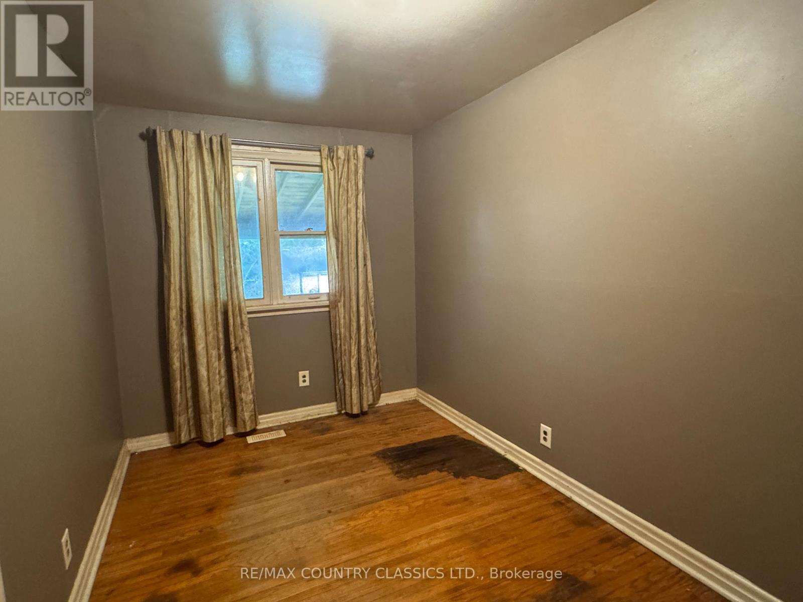 98 Sprucedale Street, Highlands East (Bicroft Ward), Ontario  K0L 1M0 - Photo 11 - X13526518