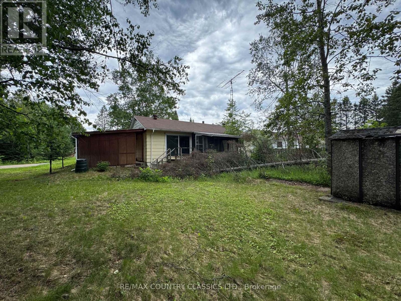 98 Sprucedale Street, Highlands East (Bicroft Ward), Ontario  K0L 1M0 - Photo 28 - X13526518