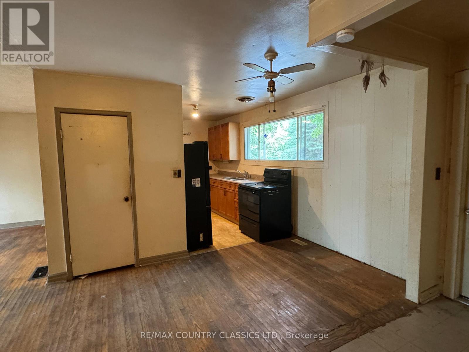98 Sprucedale Street, Highlands East (Bicroft Ward), Ontario  K0L 1M0 - Photo 7 - X13526518