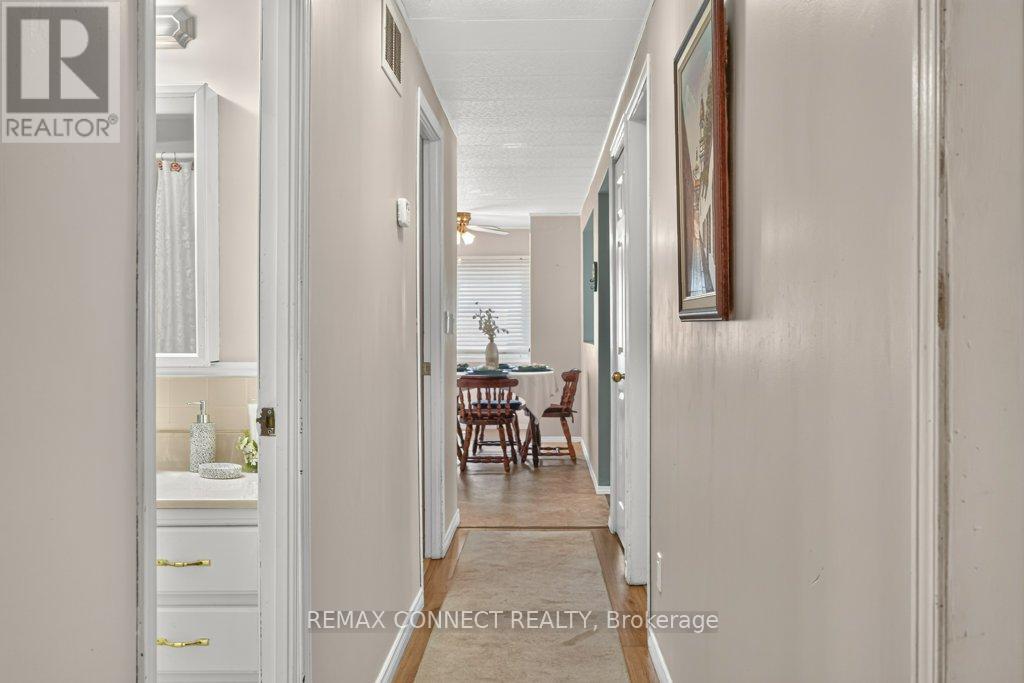 8 Circle Drive, Kawartha Lakes (Fenelon), Ontario  K9V 0H7 - Photo 22 - X13526740