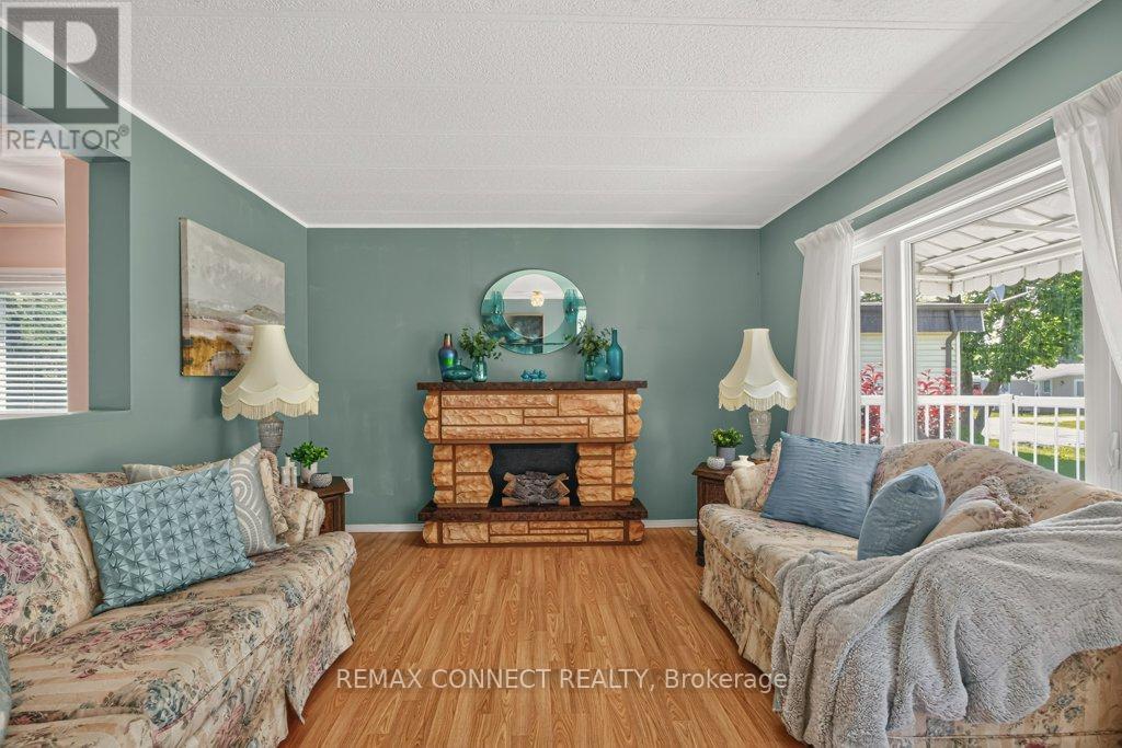 8 Circle Drive, Kawartha Lakes (Fenelon), Ontario  K9V 0H7 - Photo 5 - X13526740