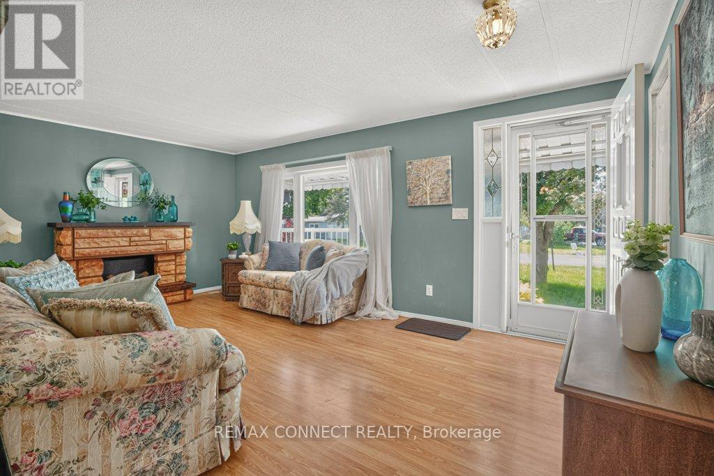8 Circle Drive, Kawartha Lakes (Fenelon), Ontario  K9V 0H7 - Photo 8 - X13526740