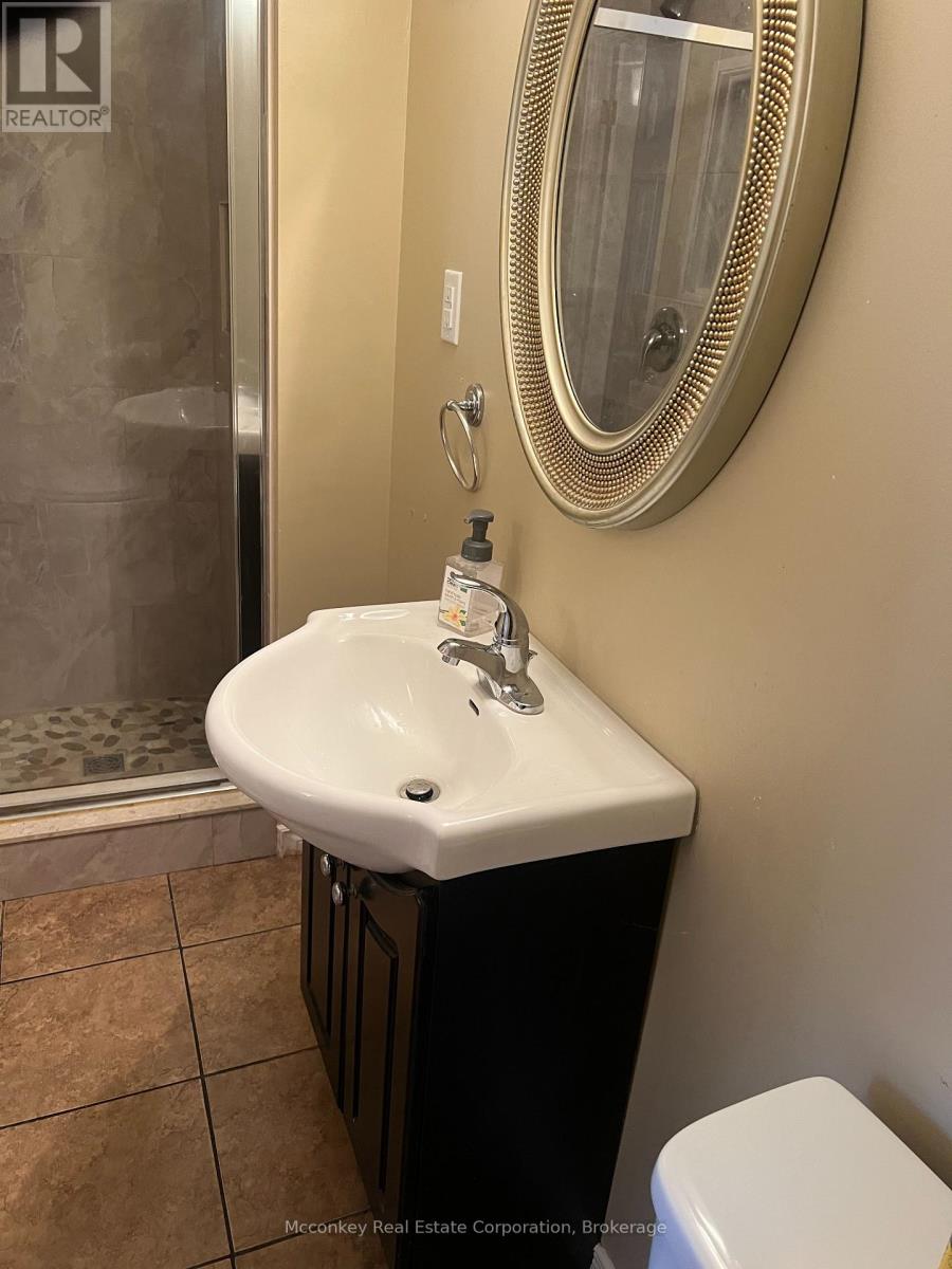 175 Douro Street, Peterborough (Ashburnham Ward 4), Ontario  K9H 1H7 - Photo 5 - X13527158