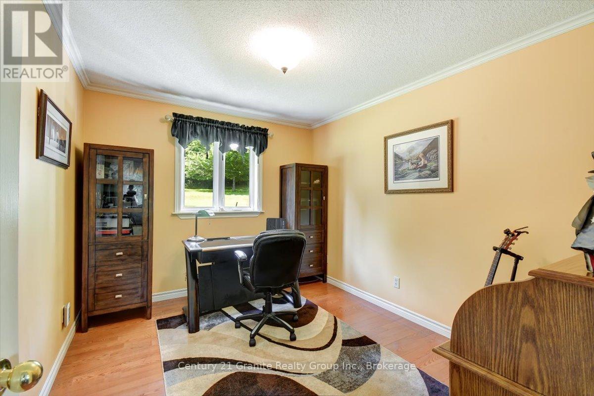 1573 Ojibway Road, Highlands East (Cardiff Ward), Ontario  K0L 2A0 - Photo 12 - X13528220
