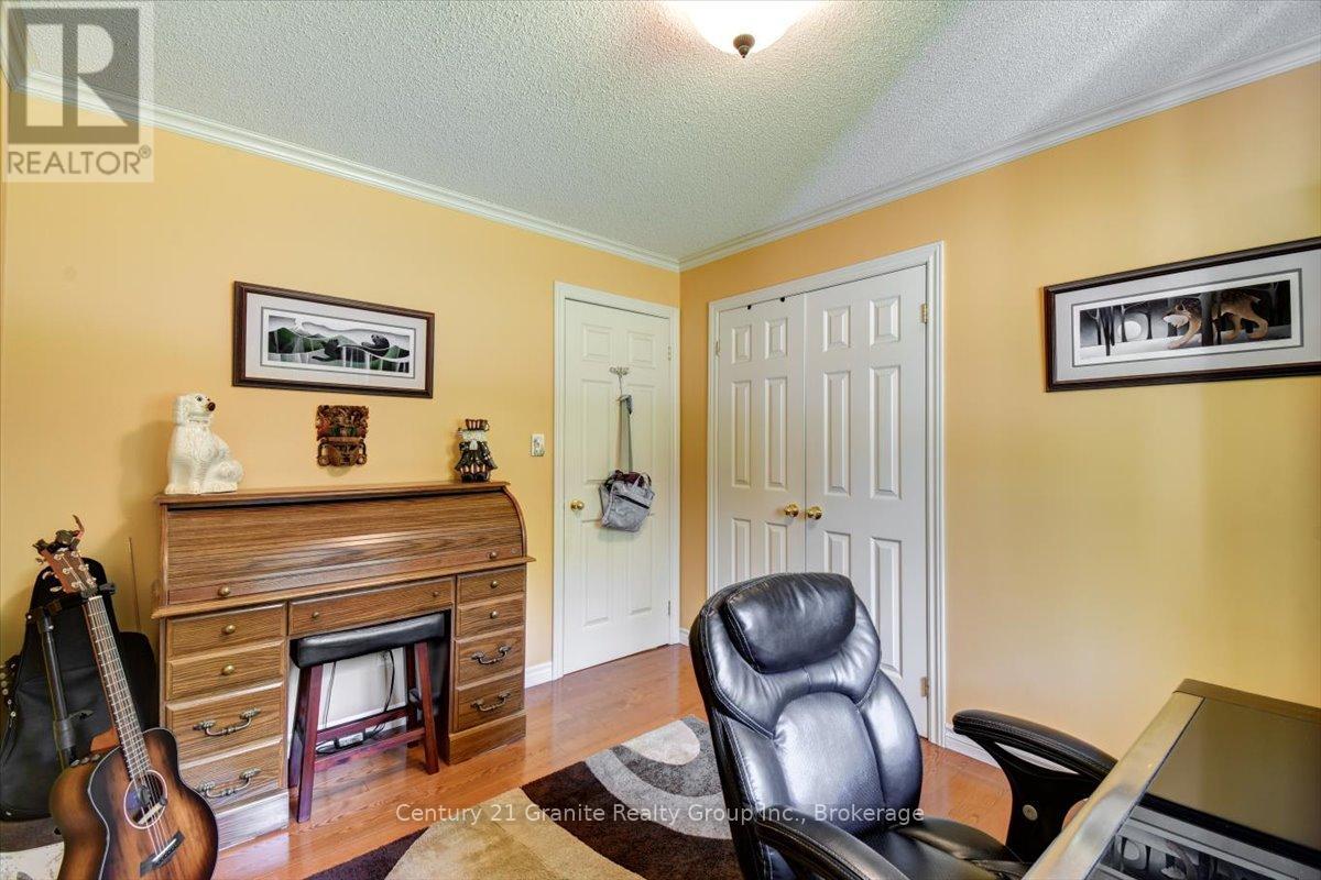 1573 Ojibway Road, Highlands East (Cardiff Ward), Ontario  K0L 2A0 - Photo 13 - X13528220