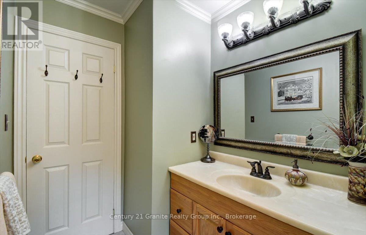 1573 Ojibway Road, Highlands East (Cardiff Ward), Ontario  K0L 2A0 - Photo 20 - X13528220