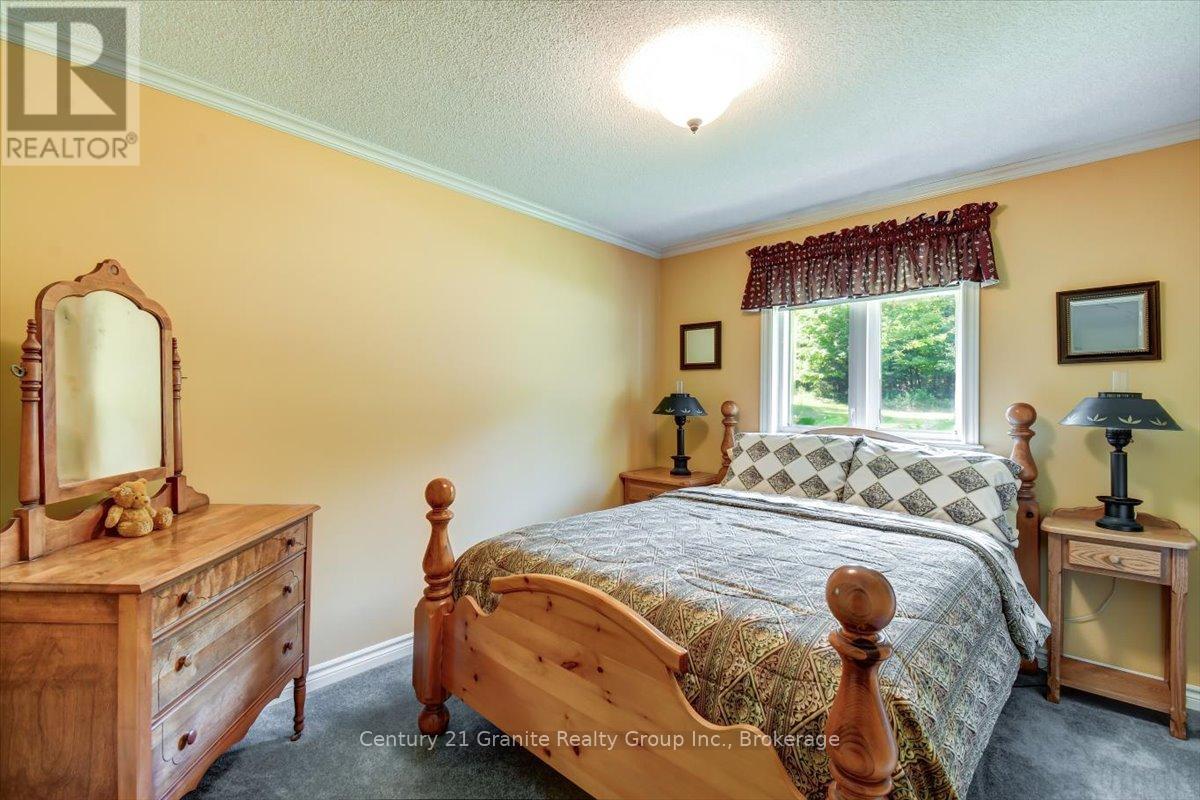 1573 Ojibway Road, Highlands East (Cardiff Ward), Ontario  K0L 2A0 - Photo 21 - X13528220