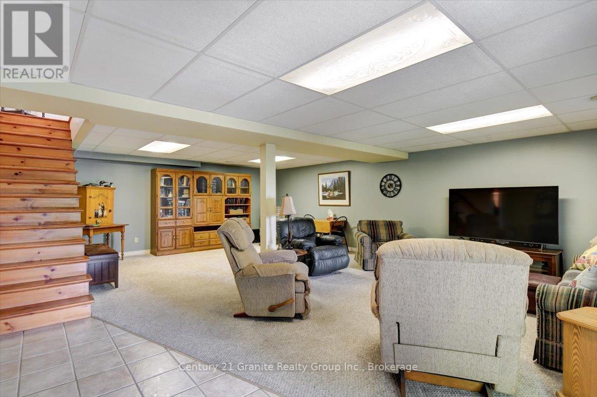 1573 Ojibway Road, Highlands East (Cardiff Ward), Ontario  K0L 2A0 - Photo 27 - X13528220