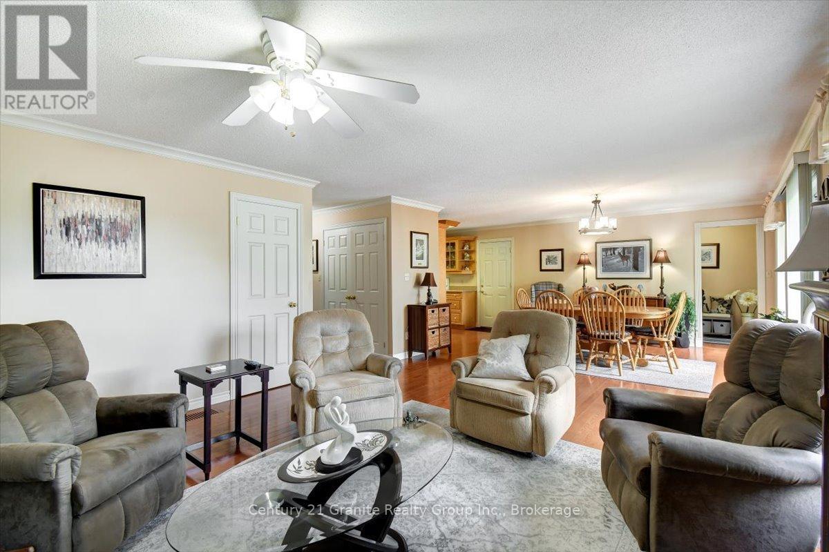 1573 Ojibway Road, Highlands East (Cardiff Ward), Ontario  K0L 2A0 - Photo 9 - X13528220
