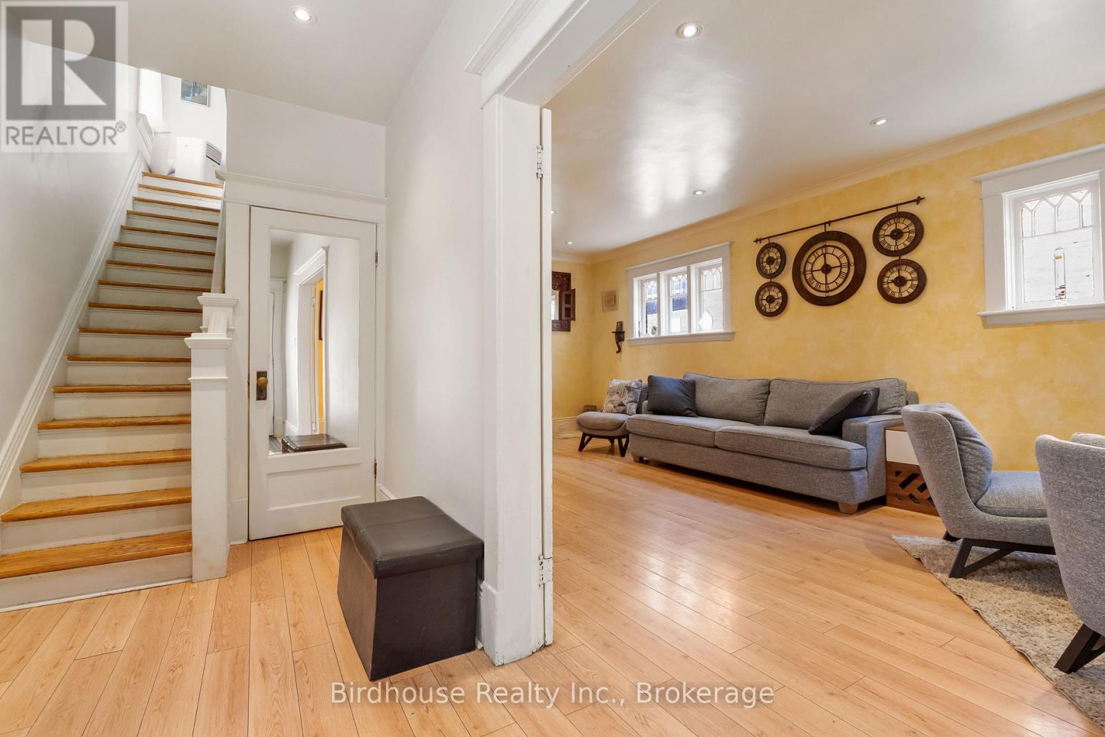 25 Francis Street, Kawartha Lakes (Lindsay), Ontario  K9V 5R8 - Photo 4 - X13528224