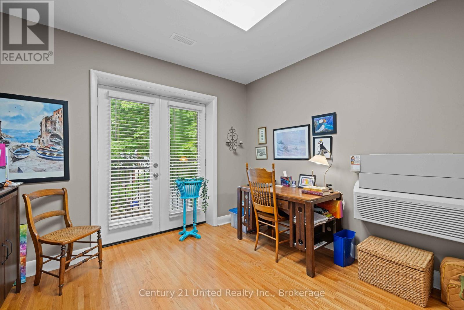 516 Hunter Street W, Peterborough (Town Ward 3), Ontario  K9H 2N1 - Photo 17 - X13528870