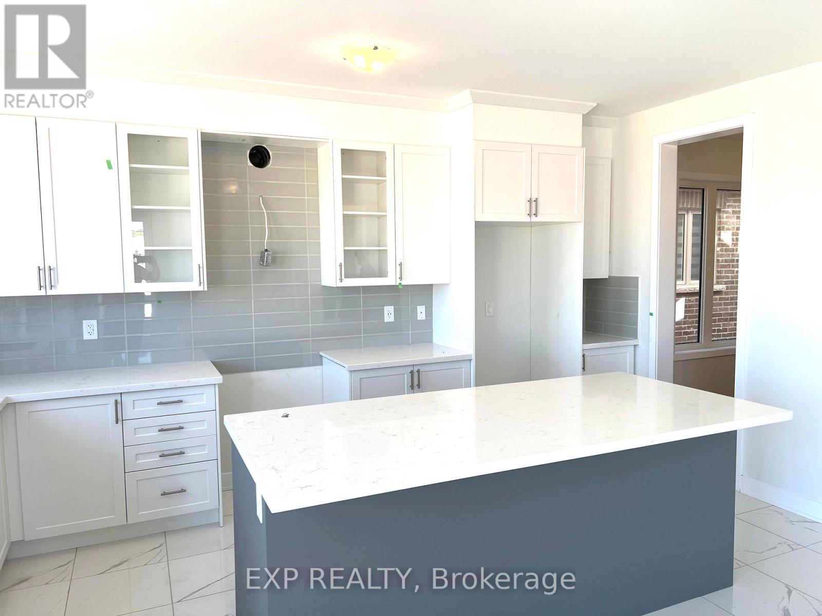 309 O'toole Crescent, Peterborough (Monaghan Ward 2), Ontario  K9K 0J4 - Photo 8 - X13529056