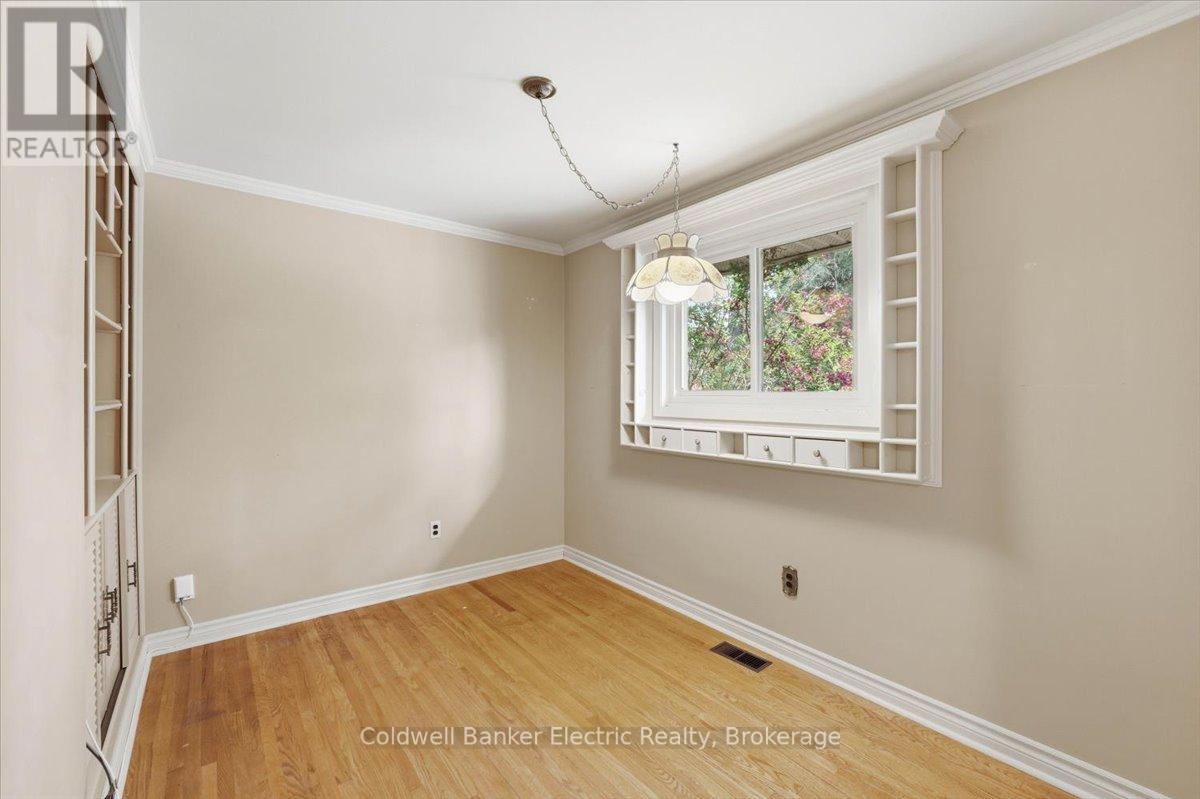 951 St. Paul's Street, Peterborough (Northcrest Ward 5), Ontario  K9H 6J7 - Photo 16 - X13531202