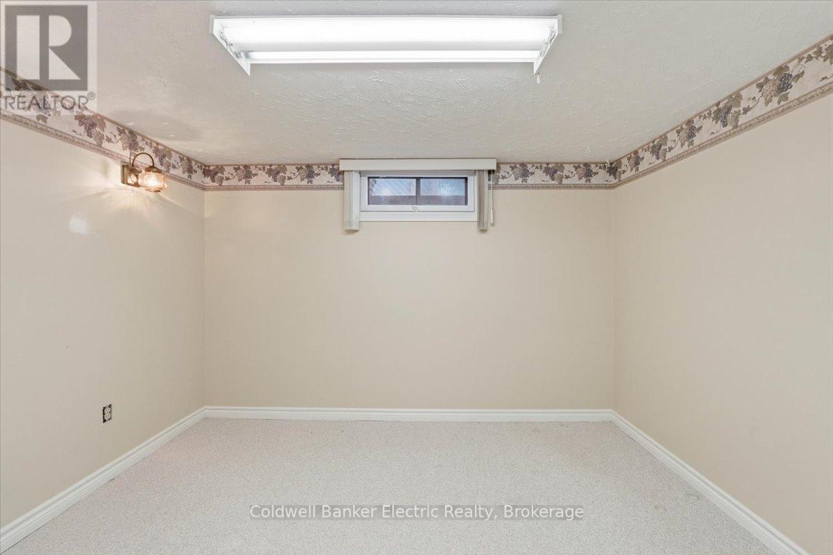 951 St. Paul's Street, Peterborough (Northcrest Ward 5), Ontario  K9H 6J7 - Photo 24 - X13531202