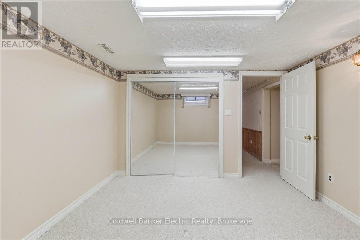 951 St. Paul's Street, Peterborough (Northcrest Ward 5), Ontario  K9H 6J7 - Photo 25 - X13531202