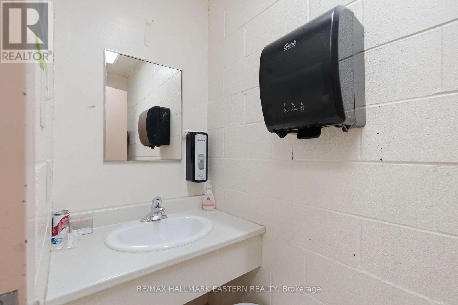 385 Lansdowne Street E, Peterborough (Ashburnham Ward 4), Ontario  K9L 2A3 - Photo 23 - X13532784