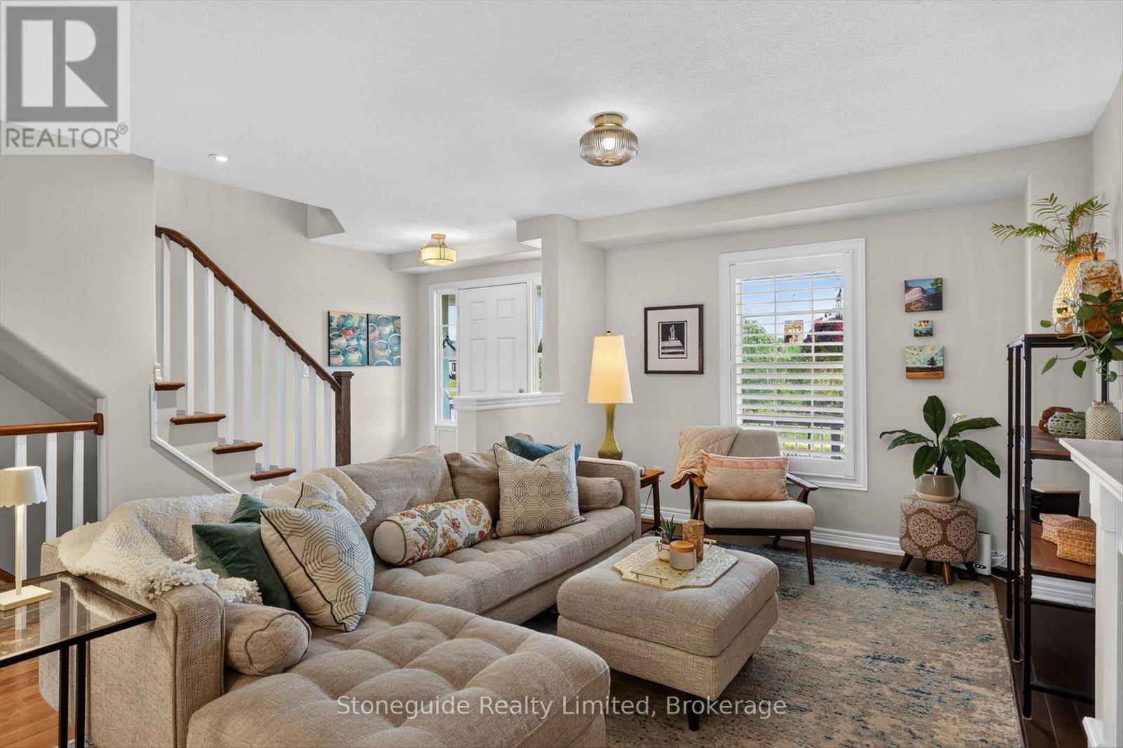656 Grange Way, Peterborough (Northcrest Ward 5), Ontario  K9H 0G7 - Photo 10 - X13533018