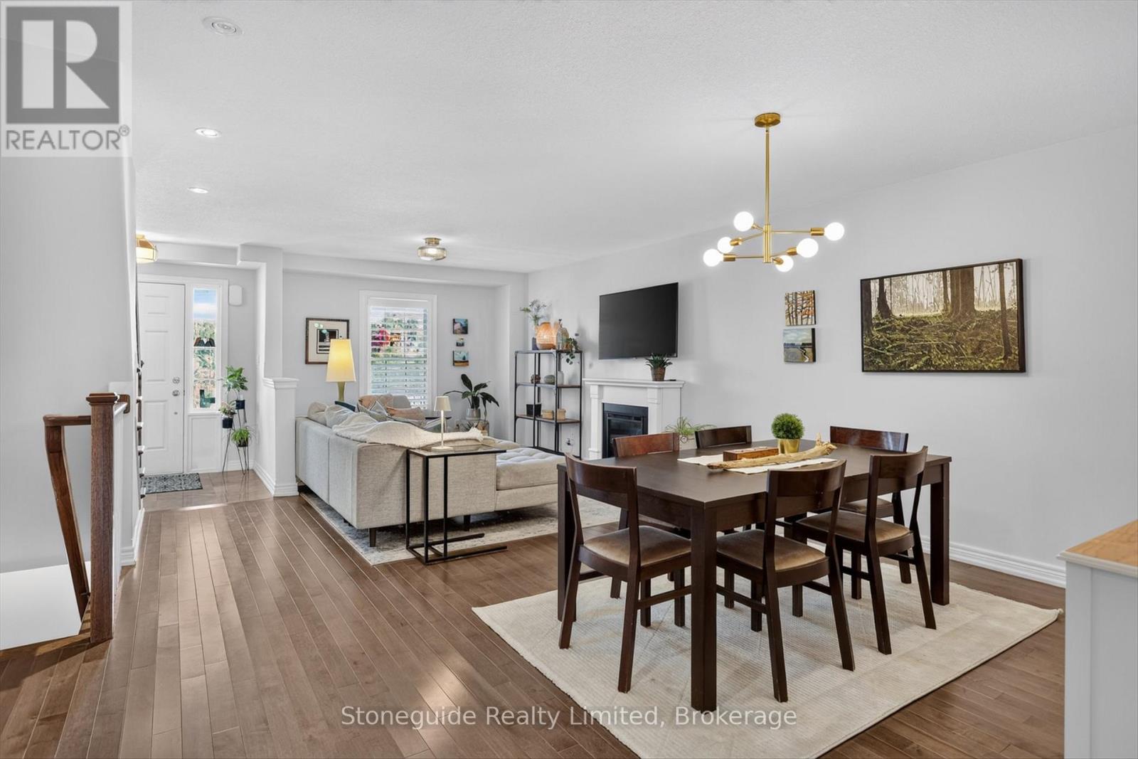 656 Grange Way, Peterborough (Northcrest Ward 5), Ontario  K9H 0G7 - Photo 11 - X13533018