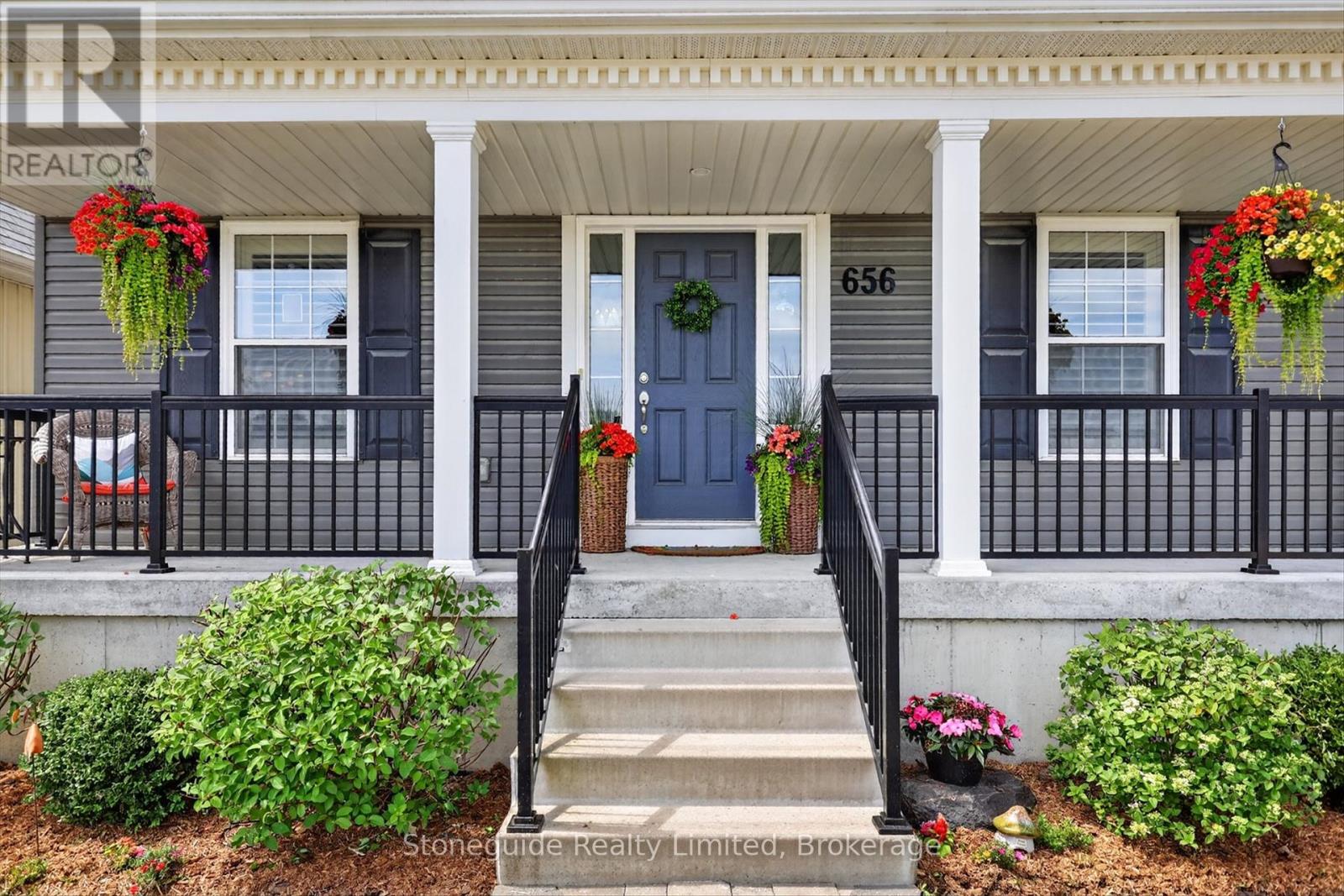 656 Grange Way, Peterborough (Northcrest Ward 5), Ontario  K9H 0G7 - Photo 3 - X13533018