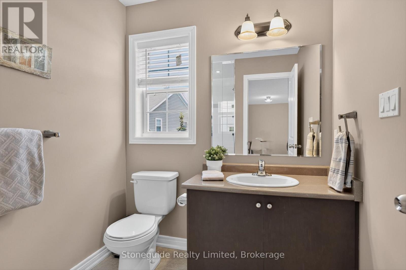 656 Grange Way, Peterborough (Northcrest Ward 5), Ontario  K9H 0G7 - Photo 36 - X13533018