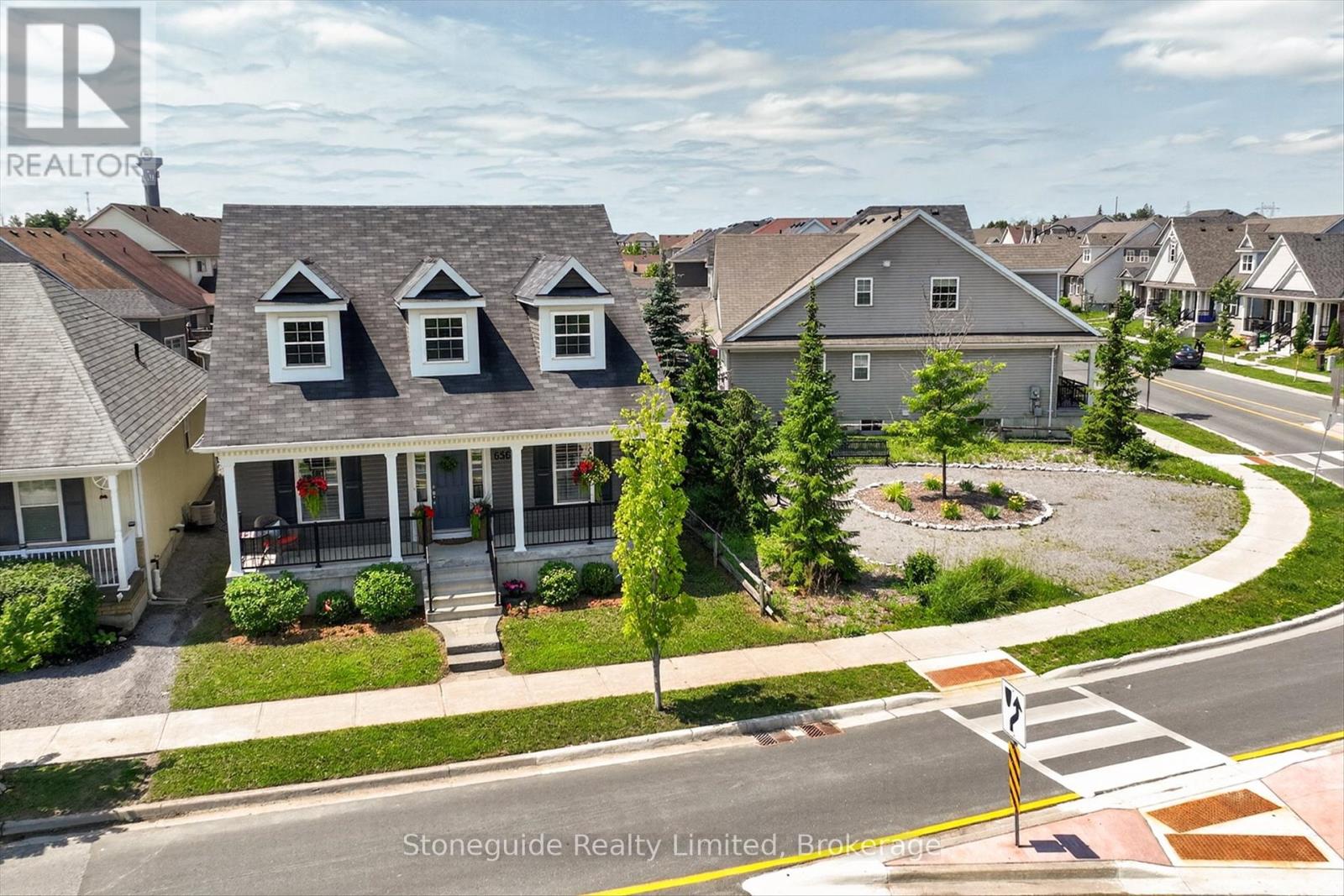 656 Grange Way, Peterborough (Northcrest Ward 5), Ontario  K9H 0G7 - Photo 4 - X13533018
