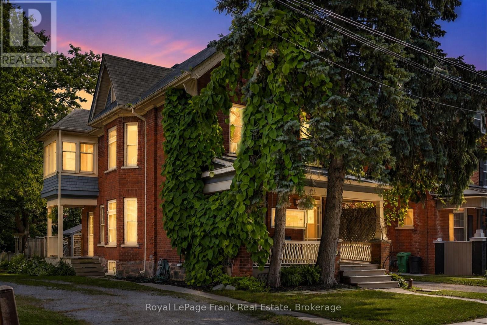 121 Romaine Street, Peterborough (Town Ward 3), Ontario  K9J 2C1 - Photo 2 - X13533306