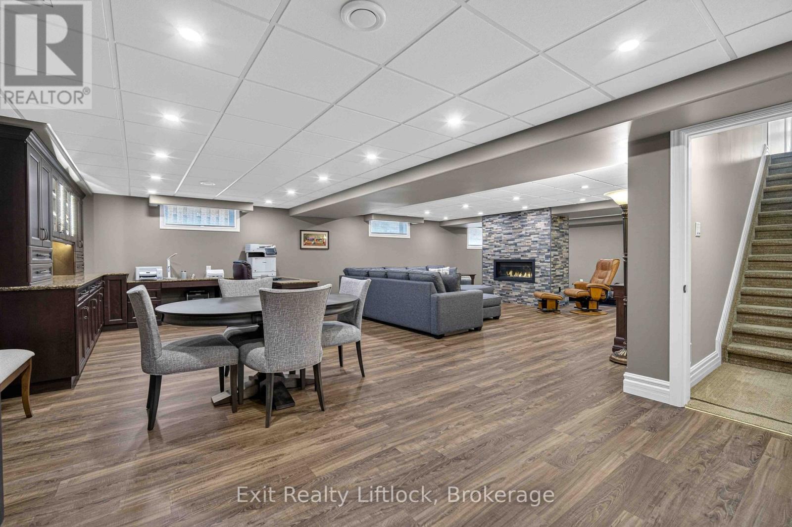 640 Heritage Trail, Peterborough (Northcrest Ward 5), Ontario  K9L 0A7 - Photo 25 - X13533726