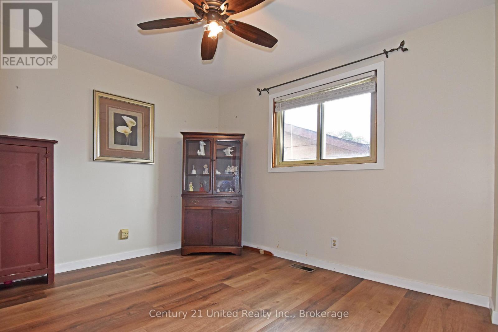 397 Edison Avenue, Peterborough (Otonabee Ward 1), Ontario  K9J 4G4 - Photo 14 - X13534144